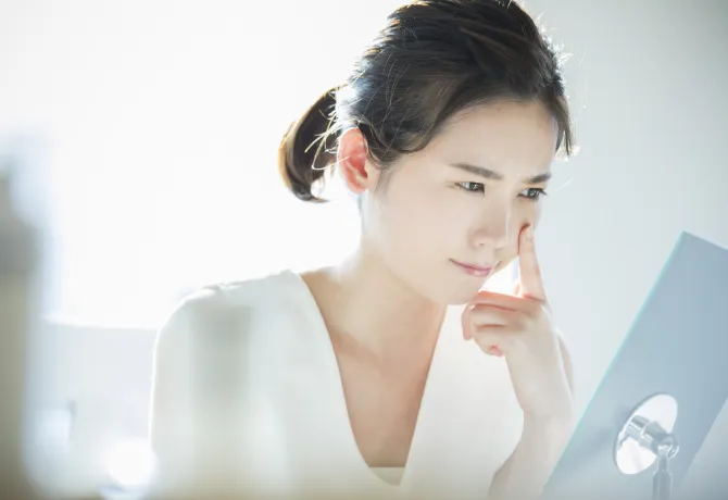 毛穴に角栓が詰まる原因