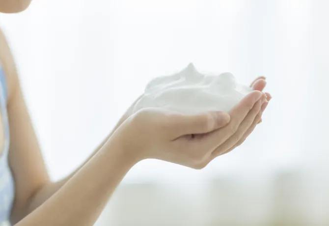 毛穴の角栓詰まりの効果的なケア方法